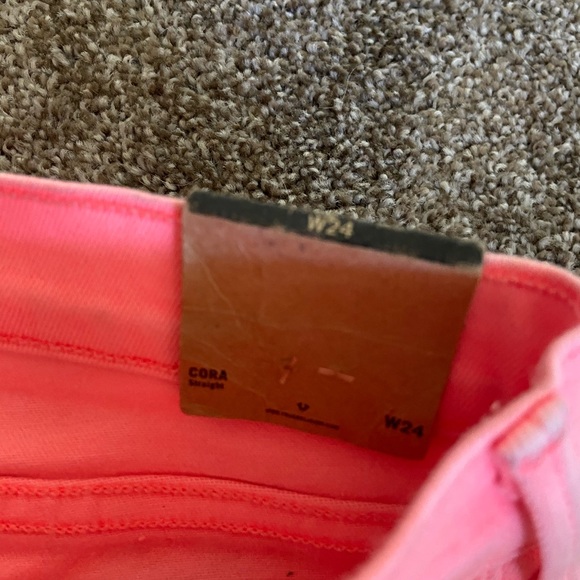 NWT True Religion crop straight leg jeans - Picture 6 of 7